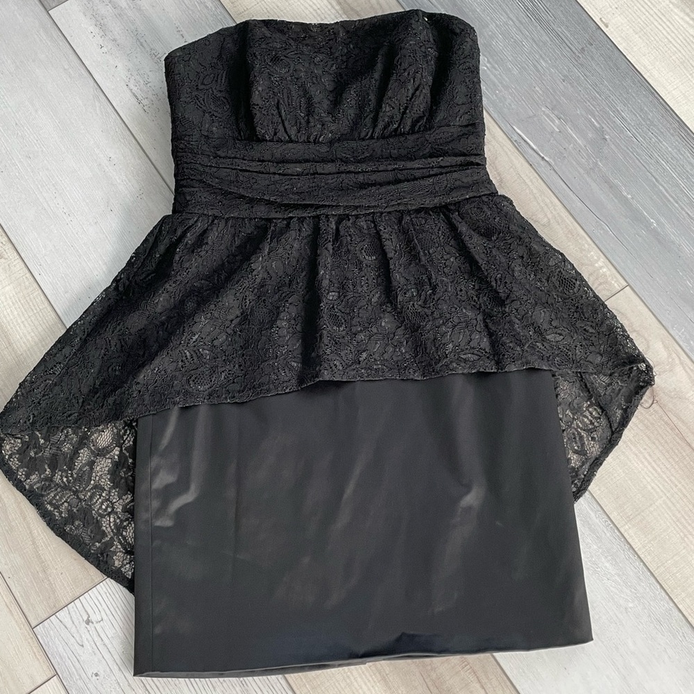 Strapless lace overlay guess dress